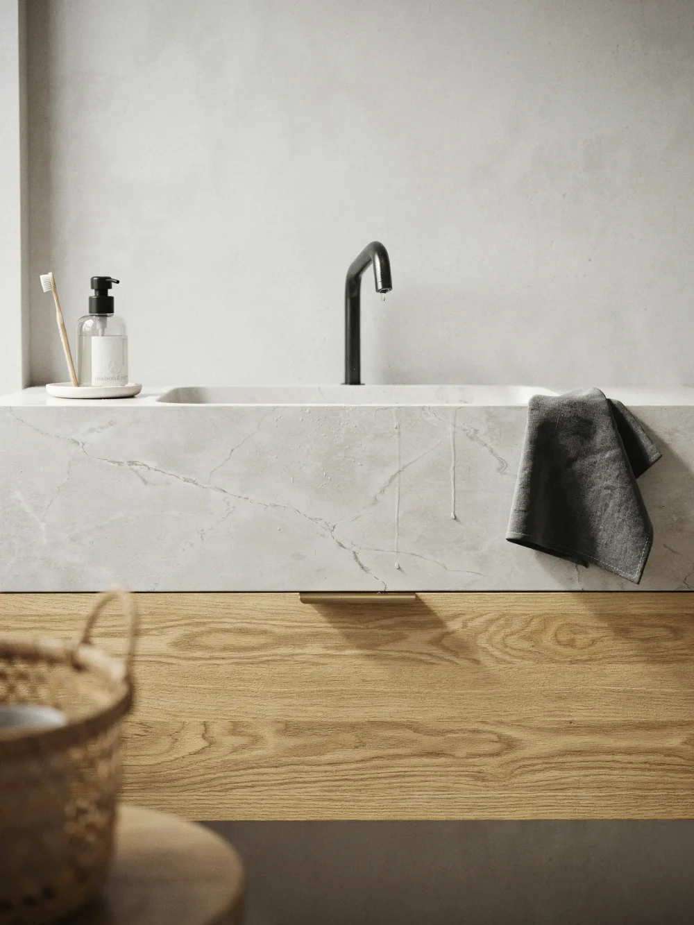 Ultra-Thin Porcelain Stone-Look Integrated Sink